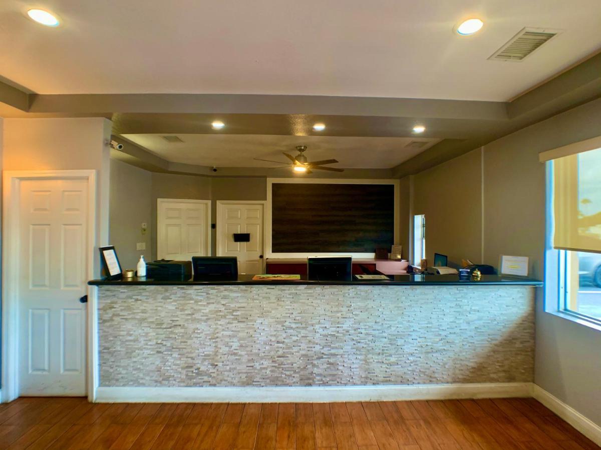 La Vista Inn Port Richey Zewnętrze zdjęcie
