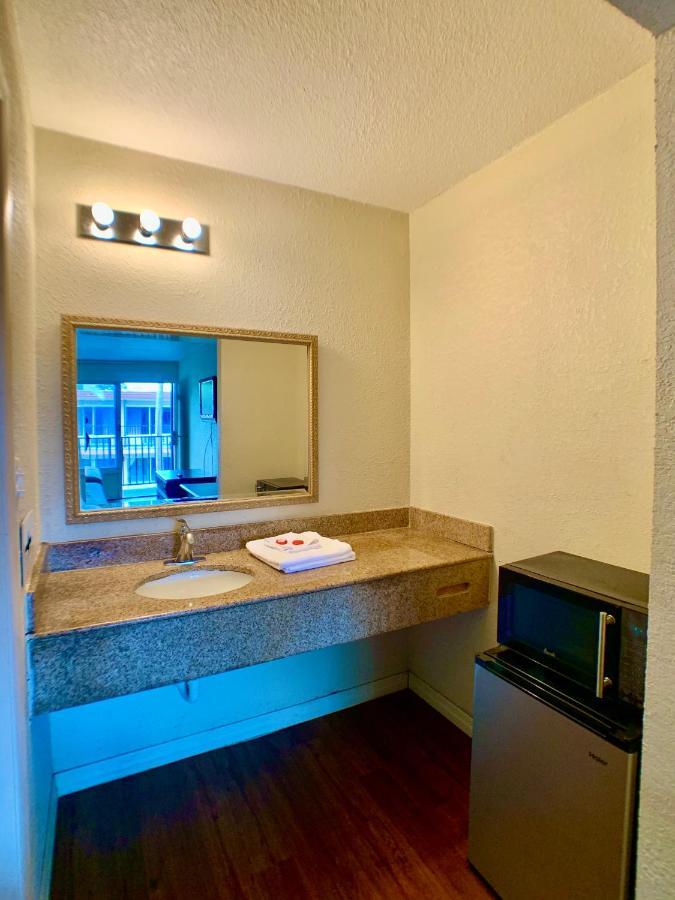 La Vista Inn Port Richey Zewnętrze zdjęcie