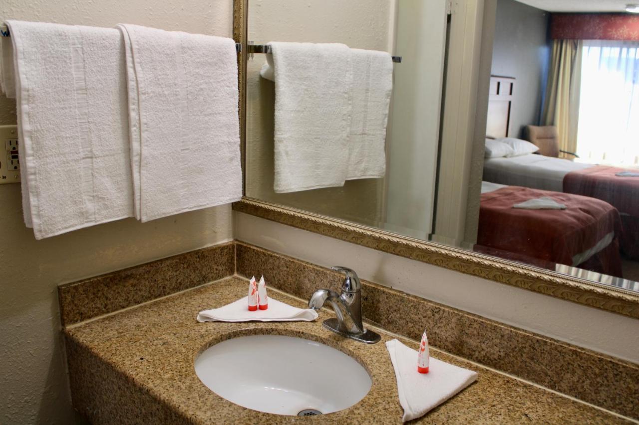 La Vista Inn Port Richey Zewnętrze zdjęcie